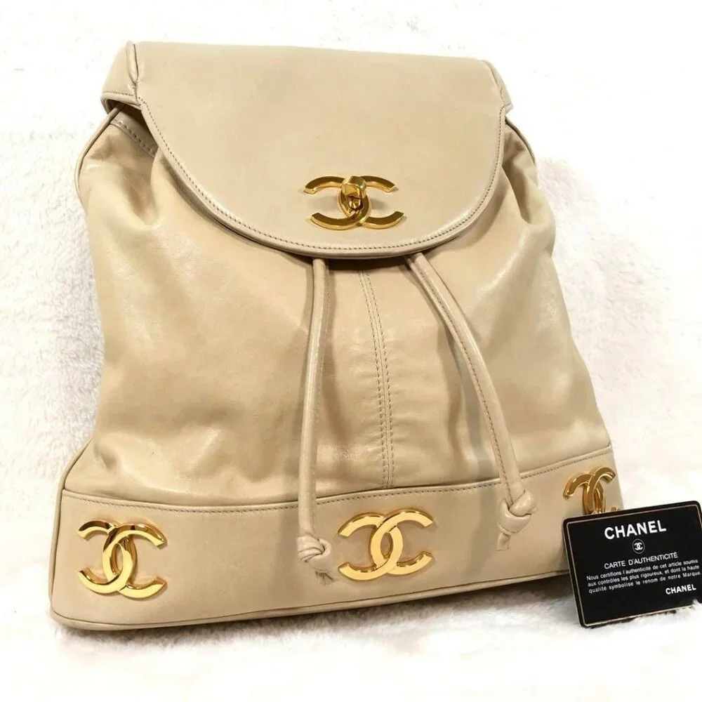 CHANEL CC Vintage Lambskin Beige Gold Backpack Bag Drawstring Chain - Picture 2 of 15